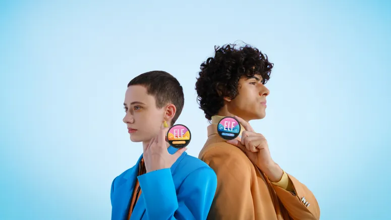 ELF Swiss Markenmotiv mit Produktdarstellung und Schweizer Gestaltung
